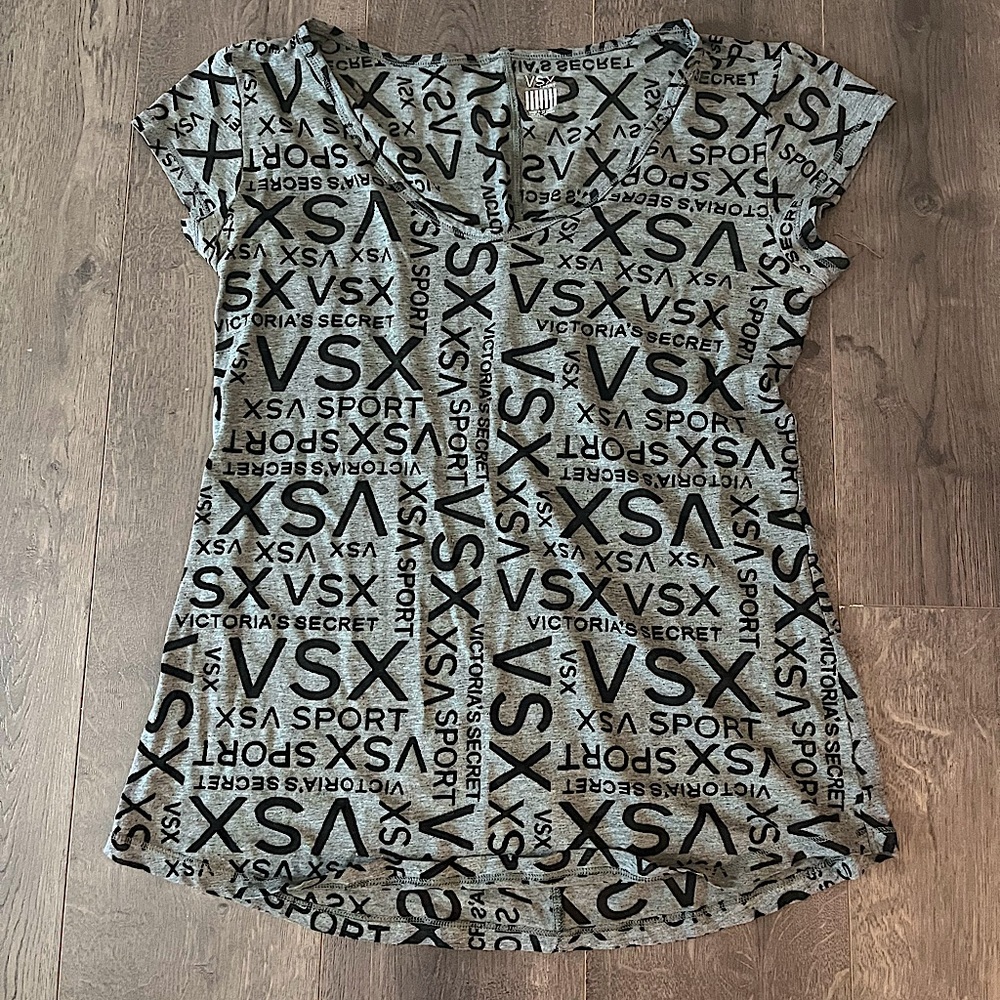 Victoria’s Secret VSX Sport Active Top, Size Small